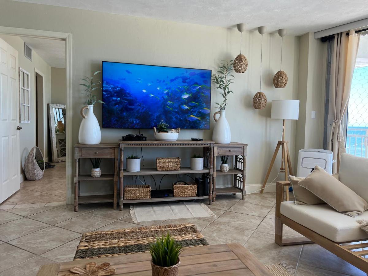 Beach Oasis 704 Lovely Daytona Ocean Front For 5 Sleeps Up To 12 Daytona Beach Exterior photo