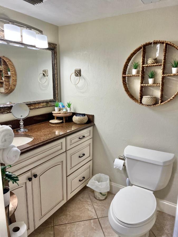 Beach Oasis 704 Lovely Daytona Ocean Front For 5 Sleeps Up To 12 Daytona Beach Exterior photo