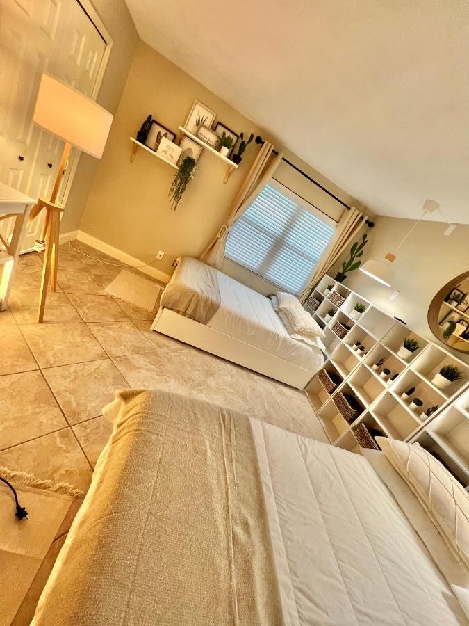 Beach Oasis 704 Lovely Daytona Ocean Front For 5 Sleeps Up To 12 Daytona Beach Exterior photo